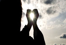 开云体育APP下载-烽火再燃！世界杯热身赛日程揭晓，32强暗战悄然打响