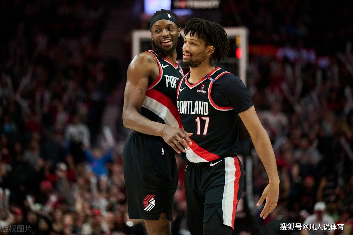 关于惊心动魄!两支球队大战至最后一刻的信息 关于惊心动魄!两支球队大战至最后一刻的信息