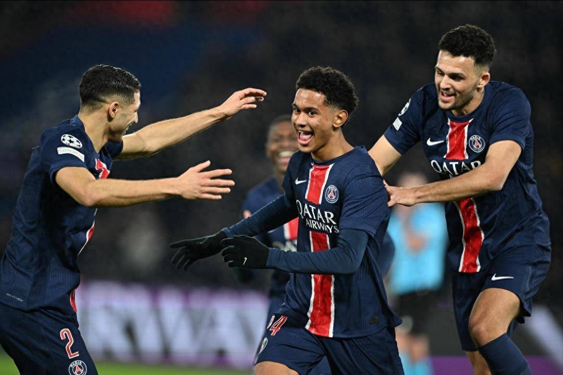 开云平台-巴黎圣日耳曼连战不胜，卫冕形势堪忧的简单介绍