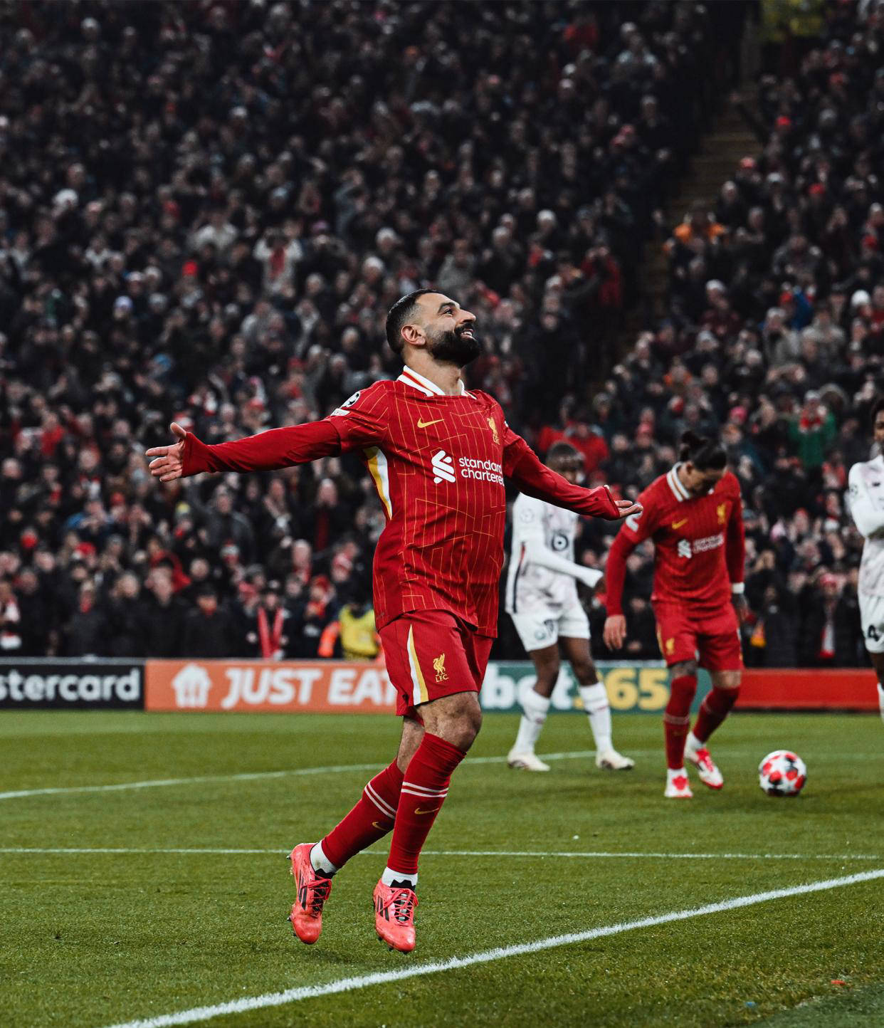 开云体育平台APP-里尔足球俱乐部在比赛中表现出色