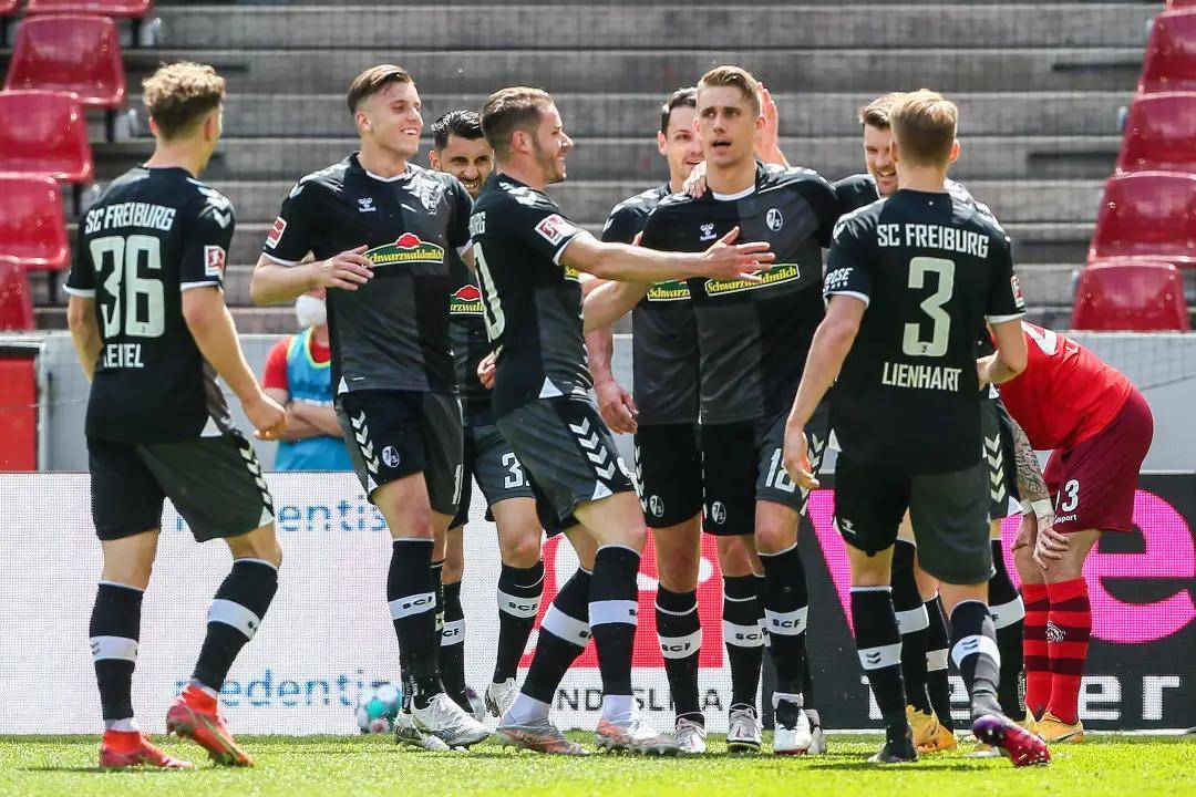 德甲盛宴:弗赖堡迎战莱比锡红牛的简单介绍 德甲盛宴:弗赖堡迎战莱比锡红牛的简单介绍