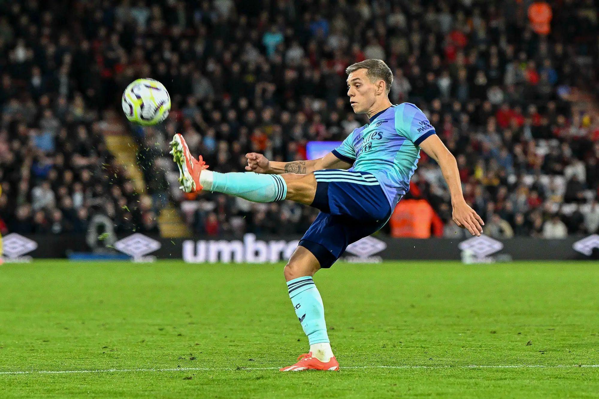 阿森纳客场惨败伯恩茅斯,遭遇失利 阿森纳客场惨败伯恩茅斯,遭遇失利