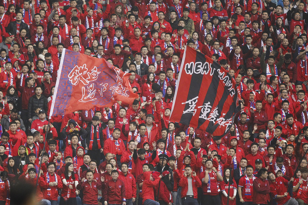 曼联连胜四场，欲夺冠军宝座