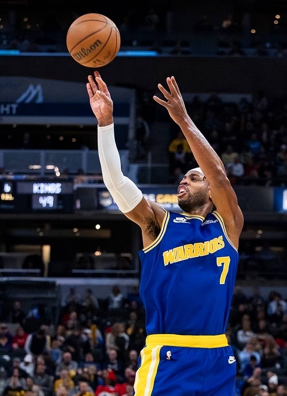 维金斯在活塞队拼尽全力,冲刺季后赛 维金斯在活塞队拼尽全力,冲刺季后赛