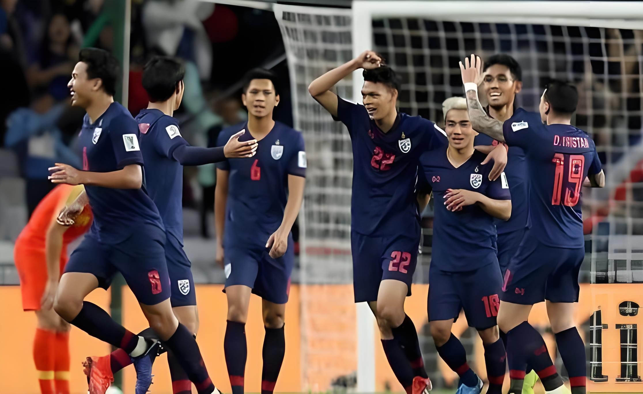 开云下载-包含东南亚球队出局遗憾，球迷感叹机会流失的词条