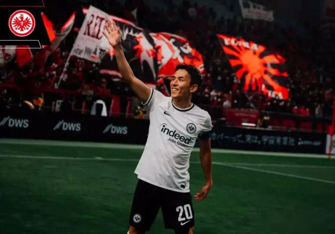 亚洲球队在国际舞台上闪耀光芒 亚洲球队在国际舞台上闪耀光芒