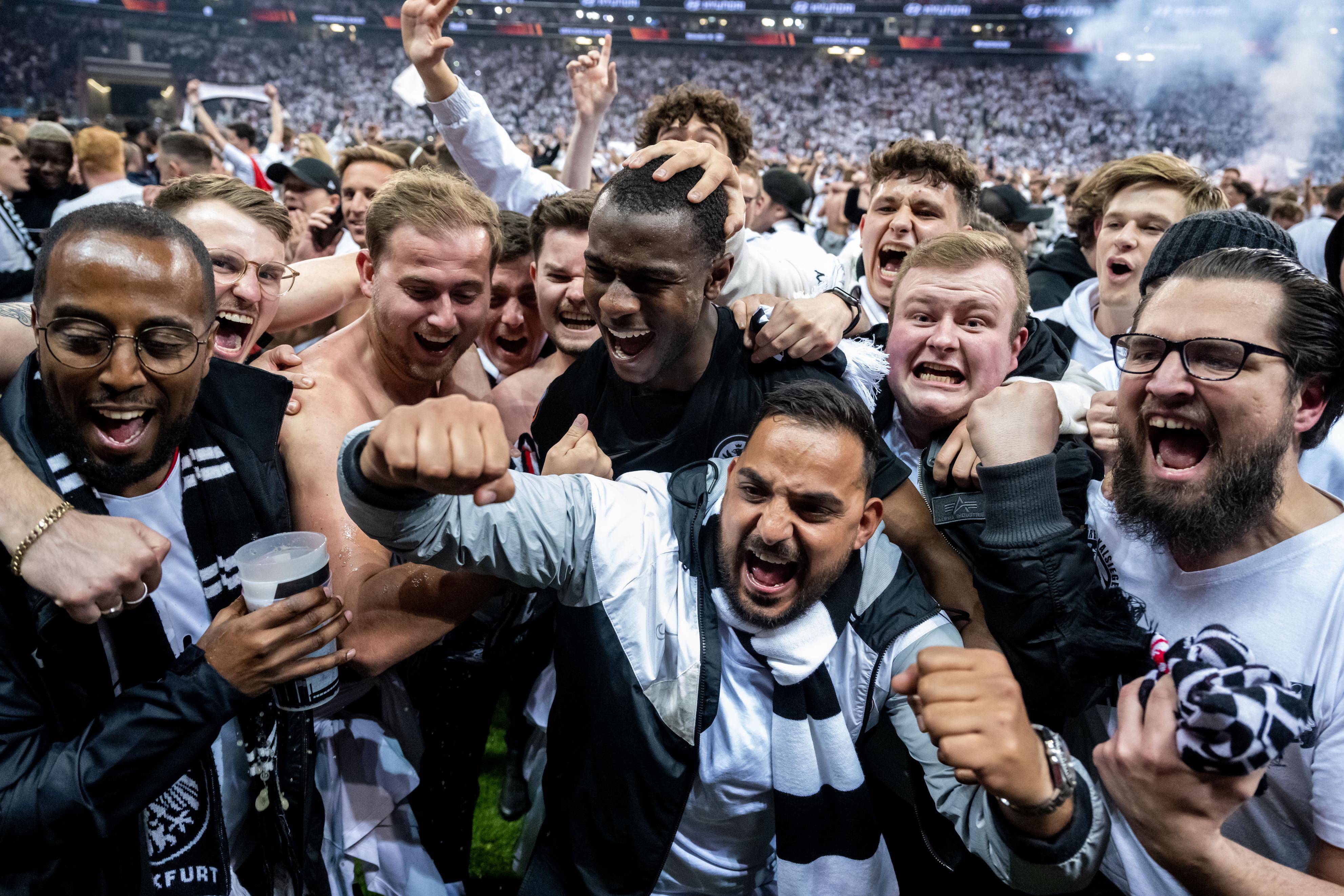 欧洲顶级俱乐部在亚洲比赛中亮相 欧洲顶级俱乐部在亚洲比赛中亮相