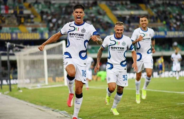 关于马赛大胜里昂,重回法甲前八的信息 关于马赛大胜里昂,重回法甲前八的信息