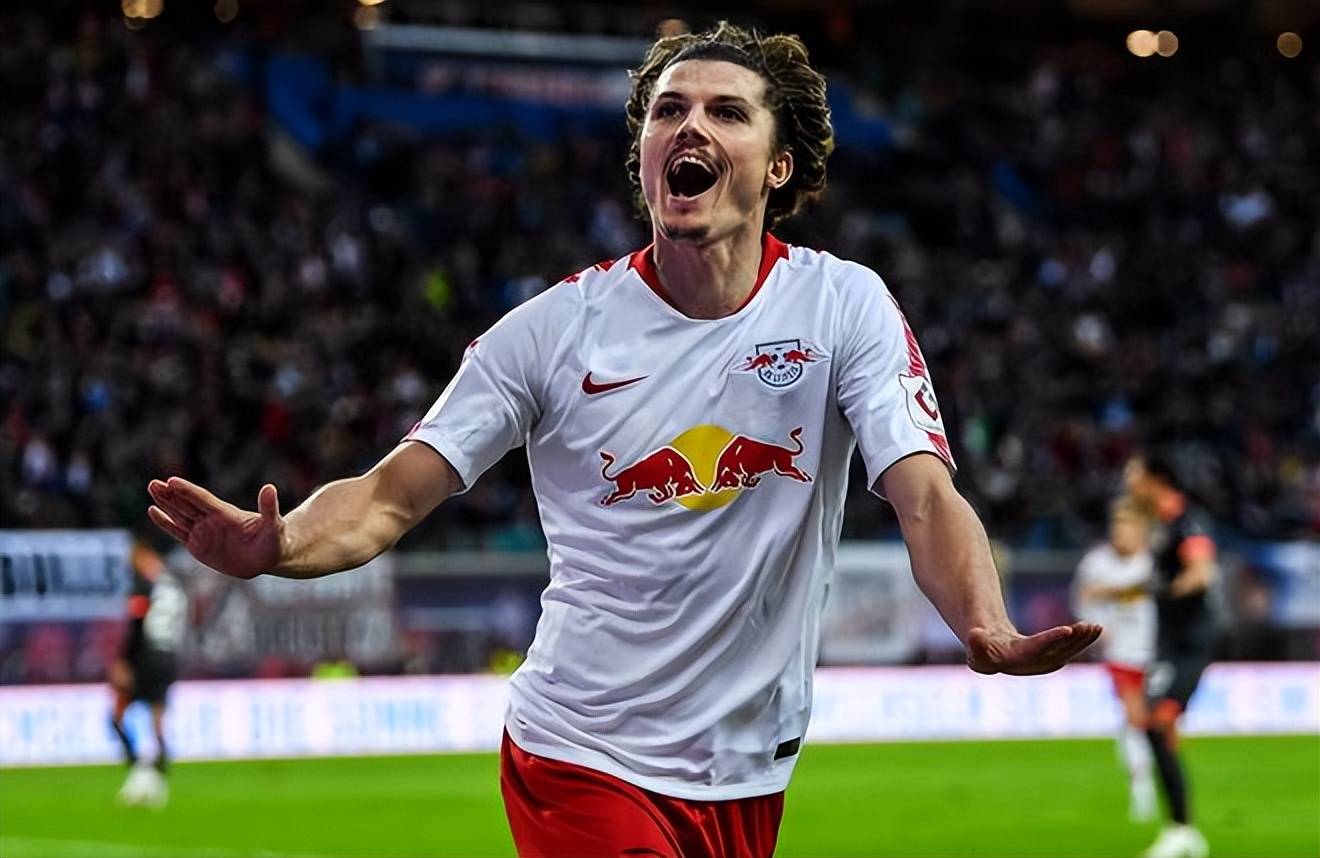 莱比锡队豪取大胜,士气高昂 莱比锡队豪取大胜,士气高昂