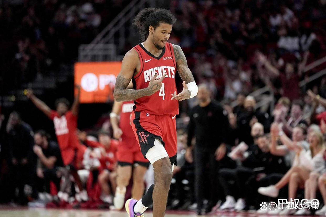 包含火箭队新援表现抢眼，成为球队关键人物的词条