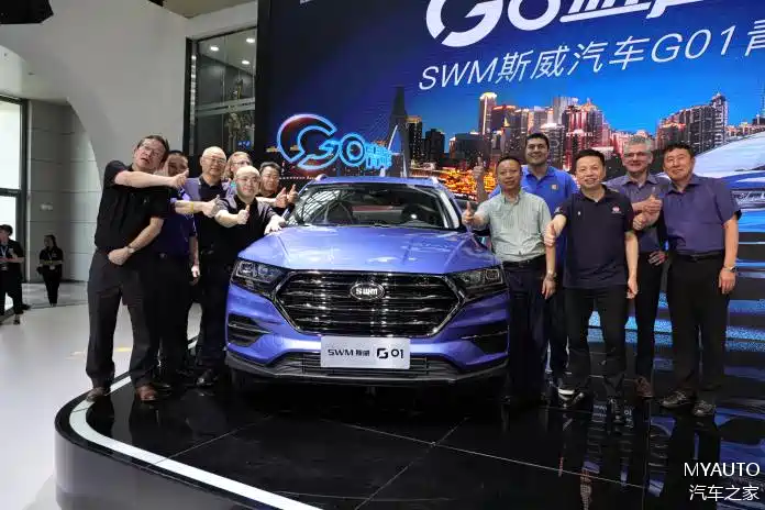 包含重庆斯威保持不败，战绩稳健持续登顶的词条