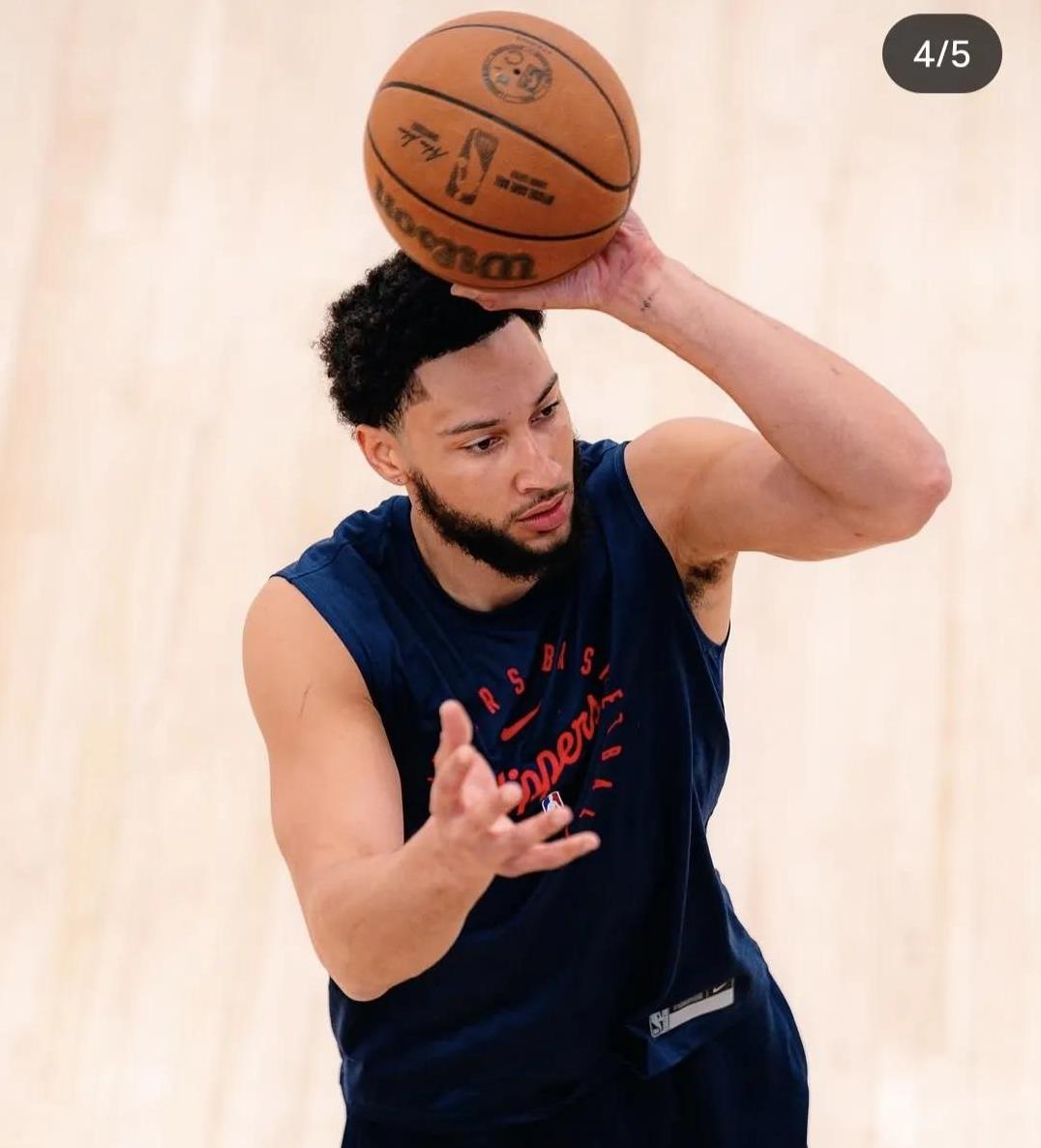 快船外线命中率低迷,需加强训练 快船外线命中率低迷,需加强训练