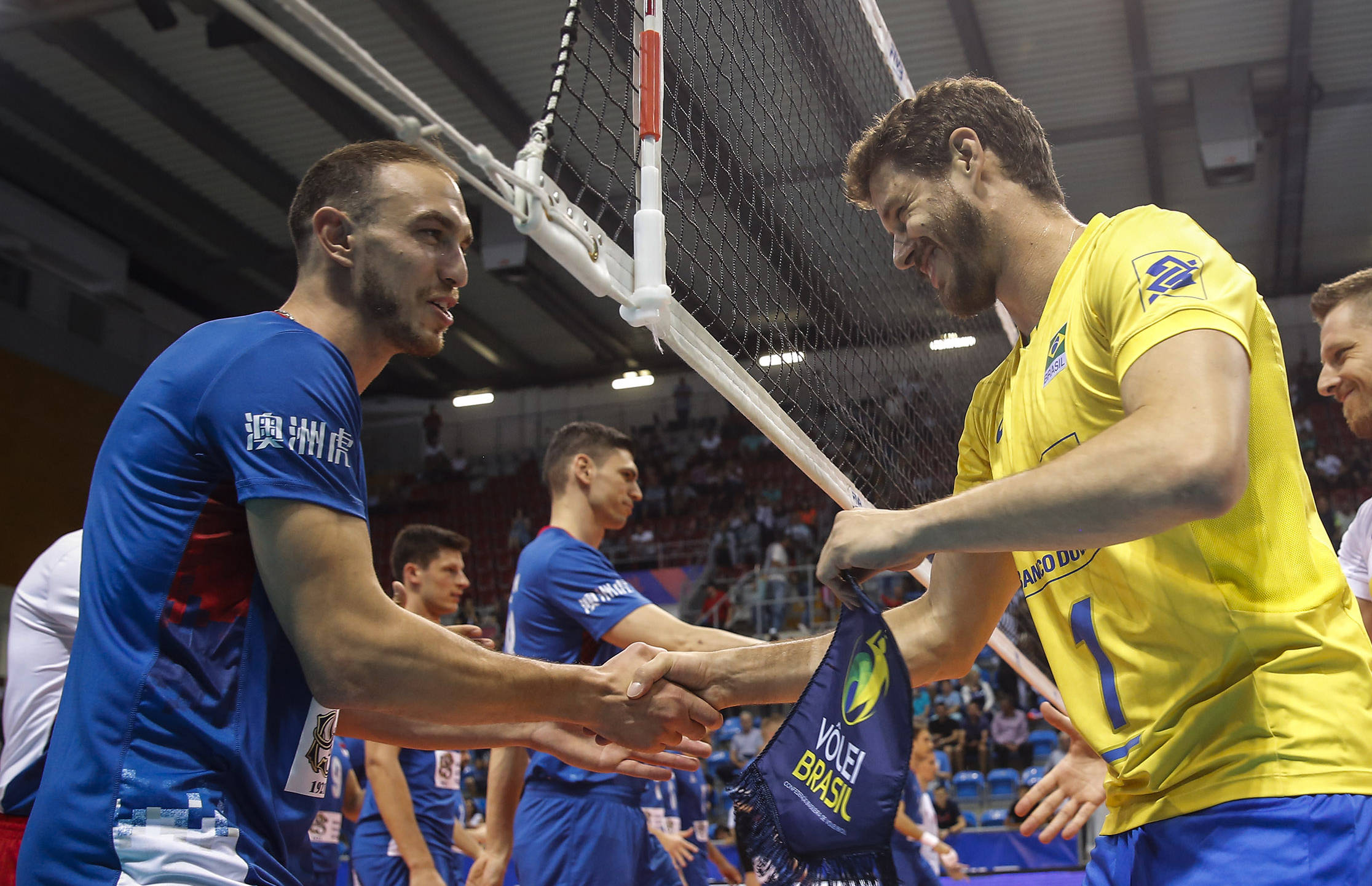 澳大利亚队在排球比赛中胜出