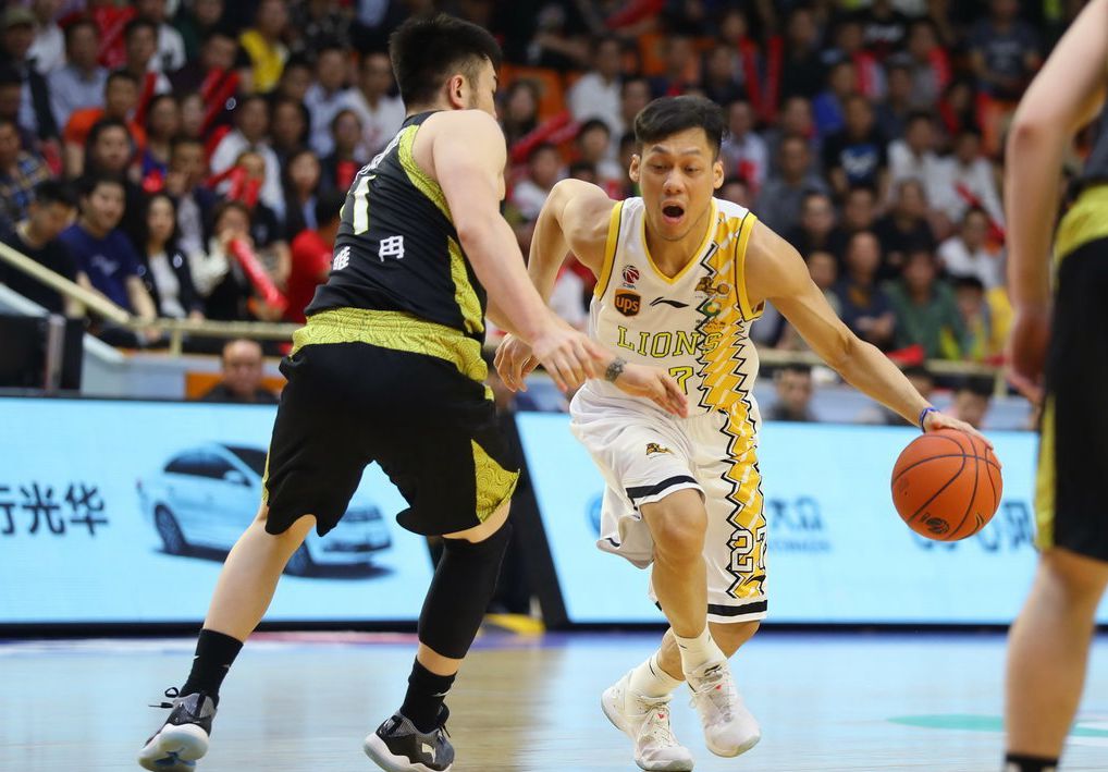 河南男篮一鼓作气,取得比赛胜利 河南男篮一鼓作气,取得比赛胜利