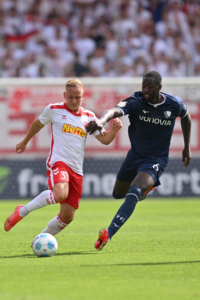 柏林赫塔客场取胜,展现实力雄厚 柏林赫塔客场取胜,展现实力雄厚