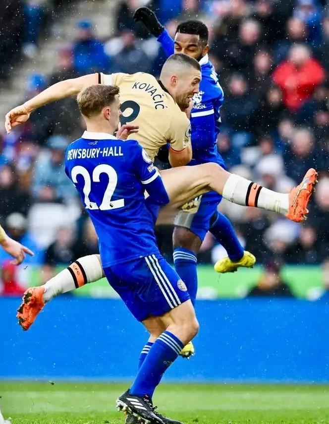 惊心动魄!豪门球队尽展实力 惊心动魄!豪门球队尽展实力