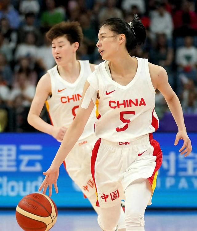 荷兰女篮队在欧洲锦标赛上取得出色表现 荷兰女篮队在欧洲锦标赛上取得出色表现