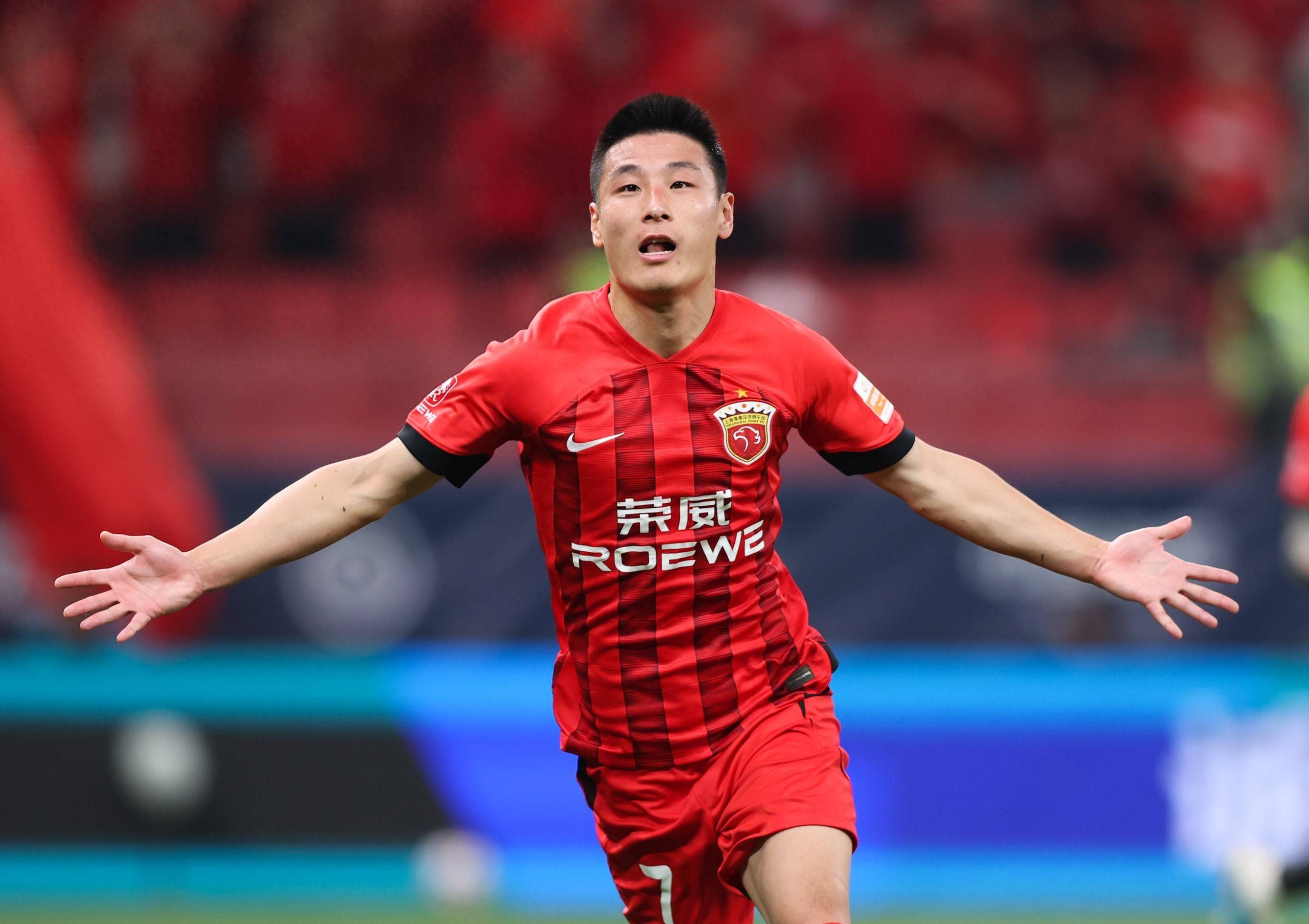 上港队大胜恒大,豪取关键三分 上港队大胜恒大,豪取关键三分