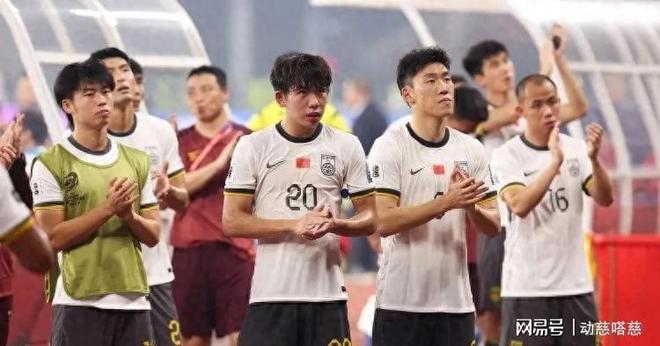 国际足球明星集体亮相,引发全球热议 国际足球明星集体亮相,引发全球热议