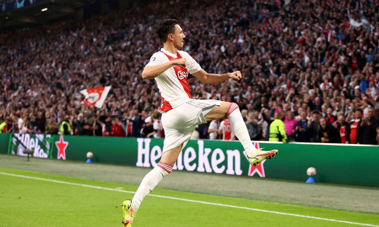 关于阿贾克斯迎着苏黎世朝击进入决赛的信息 关于阿贾克斯迎着苏黎世朝击进入决赛的信息