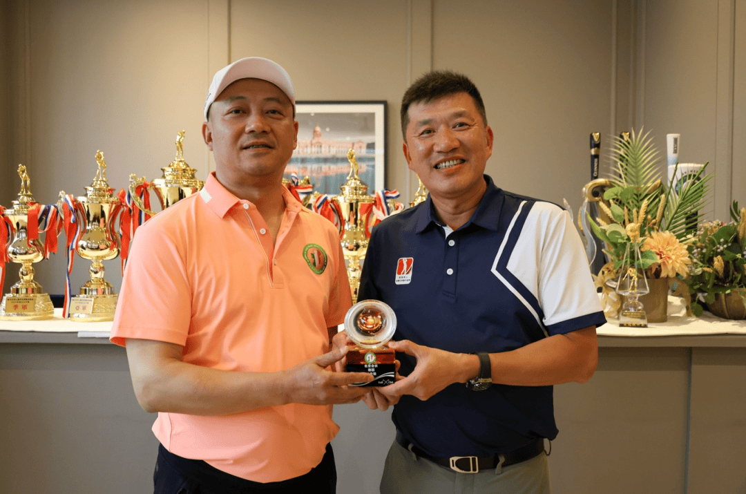 开云体育官方网站-爱尔兰代表选手勇夺高尔夫金牌