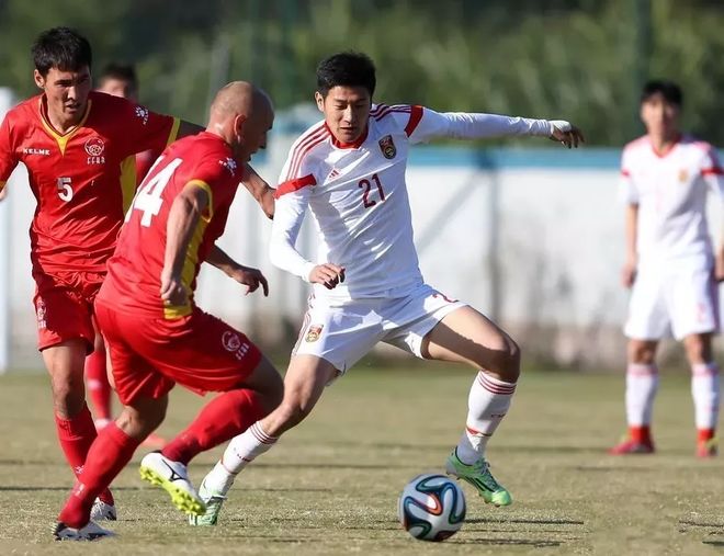 阿拉伯劲旅斩获亚洲足球巅峰 阿拉伯劲旅斩获亚洲足球巅峰