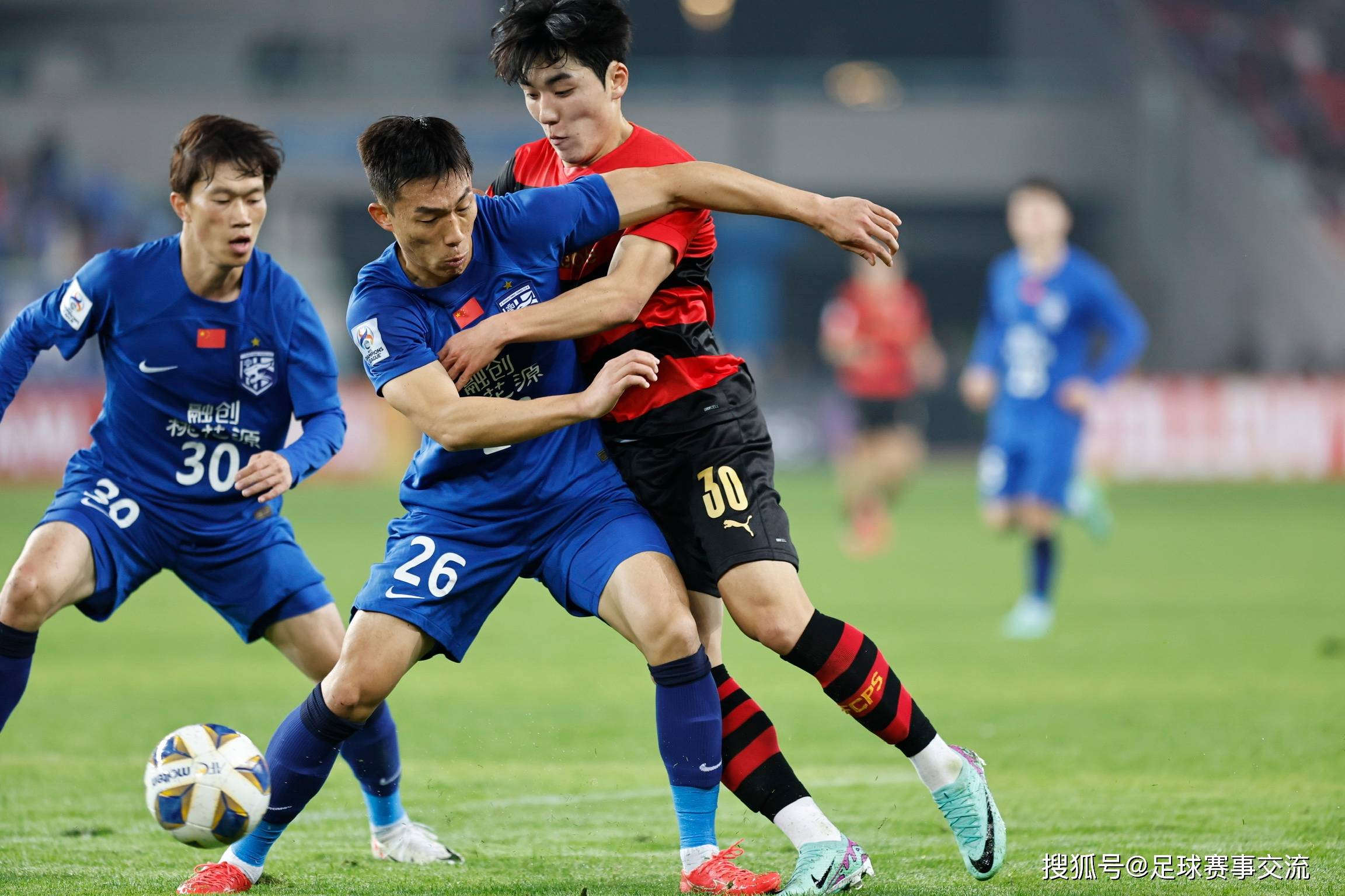 足球联赛胜负手法训练全面开展，助力球队发挥