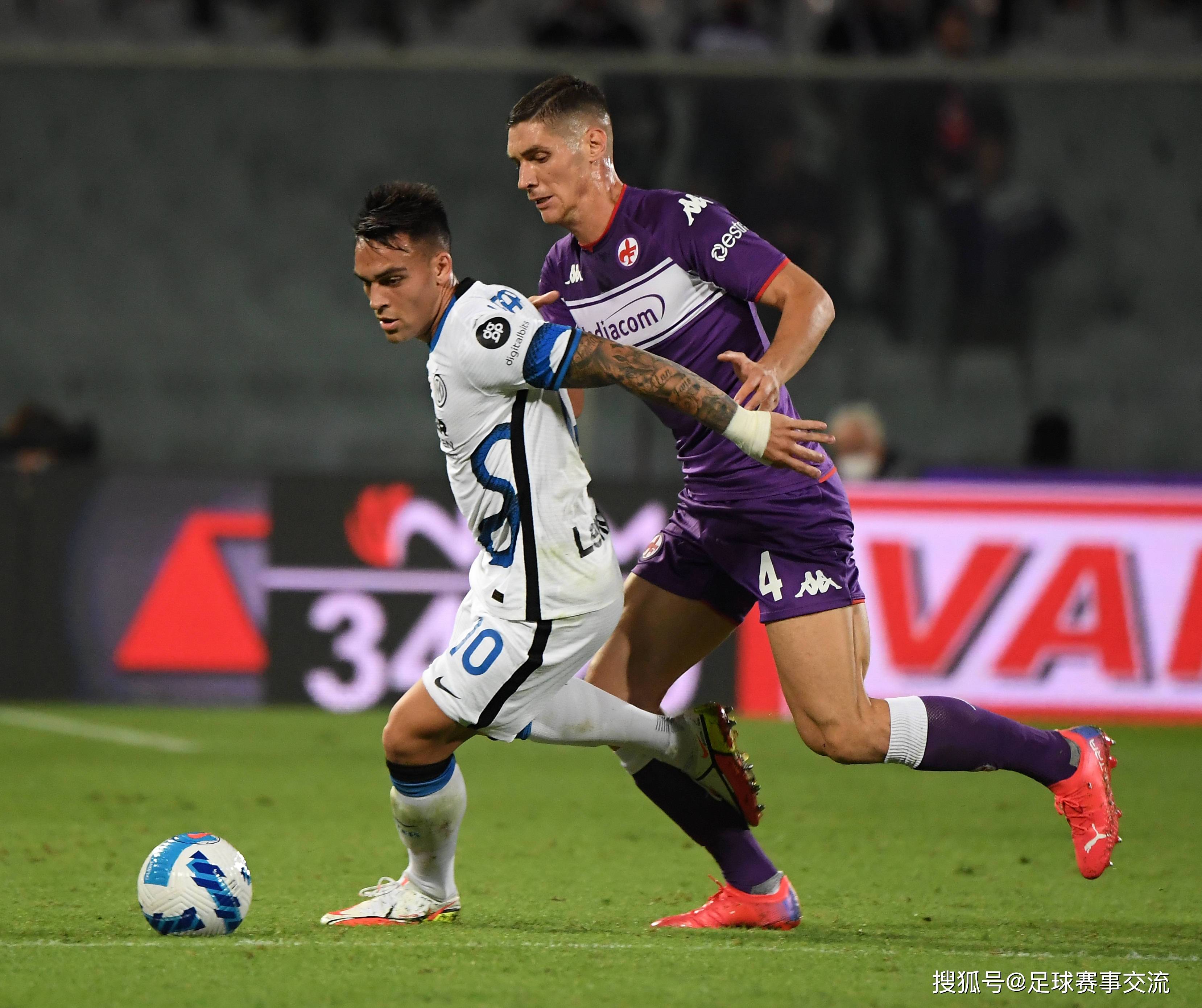 国内足球联赛热点话题不断,球队实力对比 国内足球联赛热点话题不断,球队实力对比