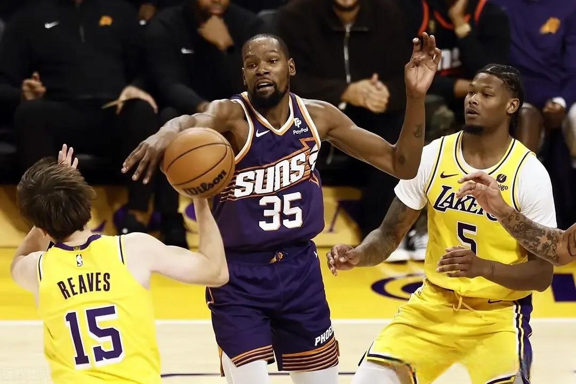 NBA季后赛拉开序幕,湖人力克太阳拿下开门红 NBA季后赛拉开序幕,湖人力克太阳拿下开门红