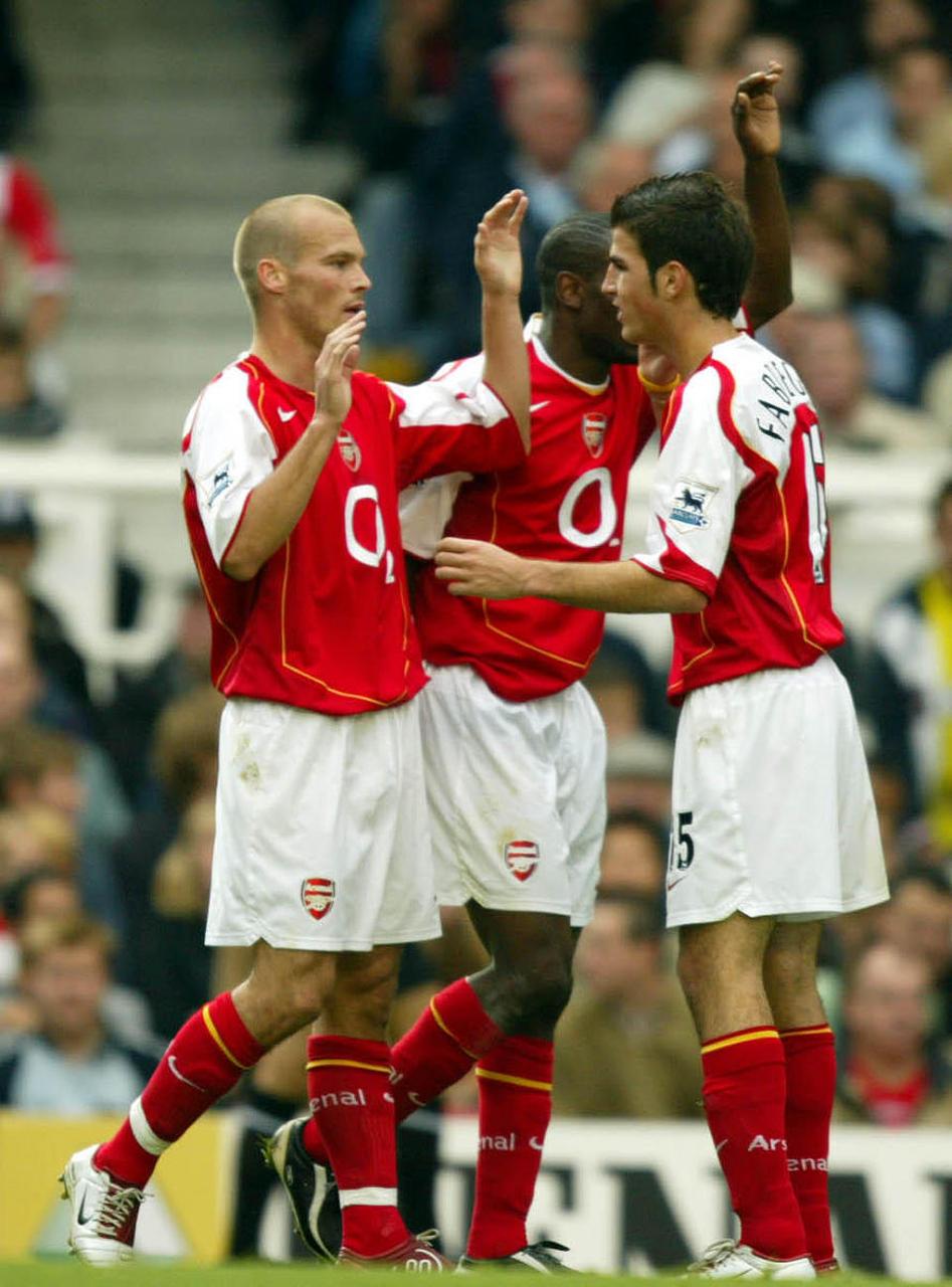 开云体育在线-包含阿森纳碾压那不勒斯，阿什拉夫惊艳四座的词条