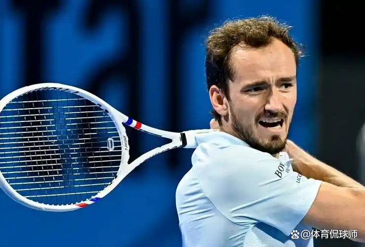 开云体育-美网完胜年终总决赛，梅德韦杰夫带队取胜