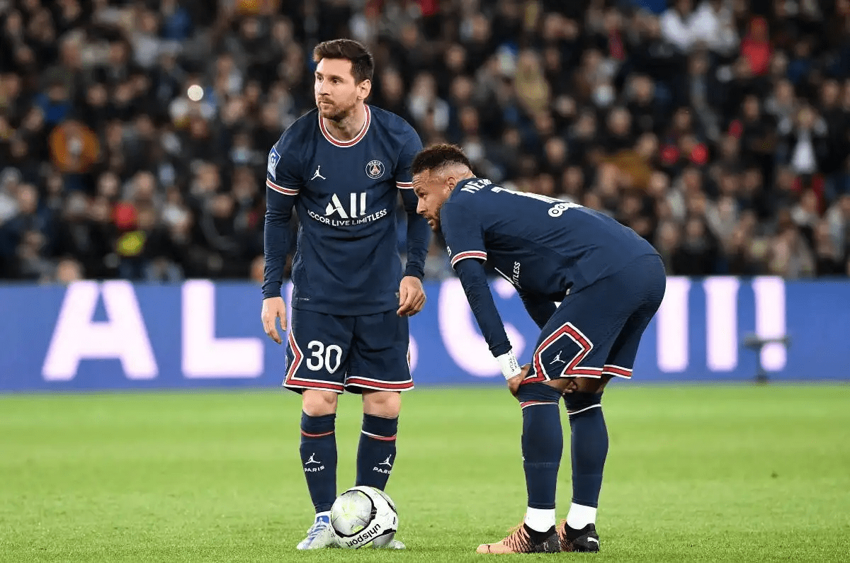 开云体育下载-曼联绝杀曼城，梅西惊艳四座