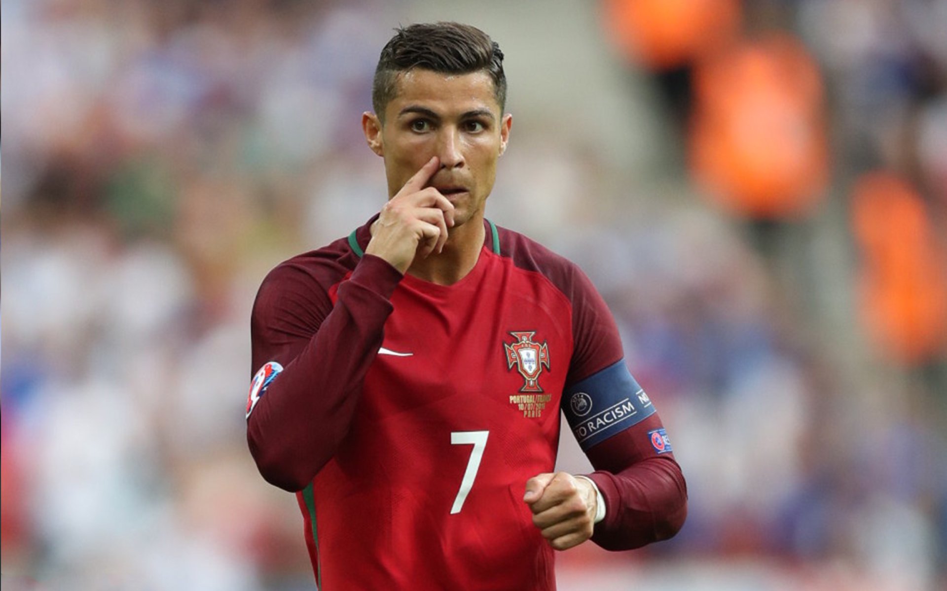 他统治的，是那晚所有的时钟