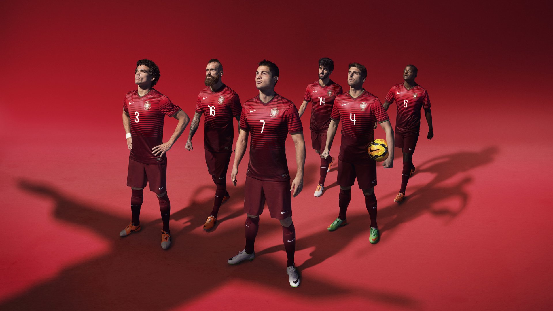 开云体育官方网站-终场哨响前，英格兰与玻利维亚的西决级地球另一端生死战